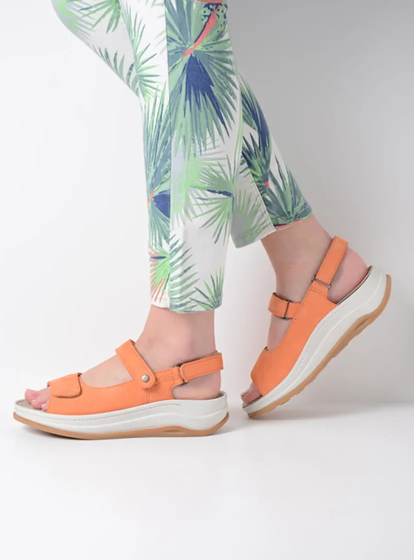 Wolky Adura - oranje nubuck<DAMES Sandalen