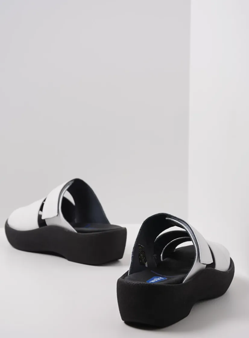 Wolky Aporia - wit leer<DAMES Slippers