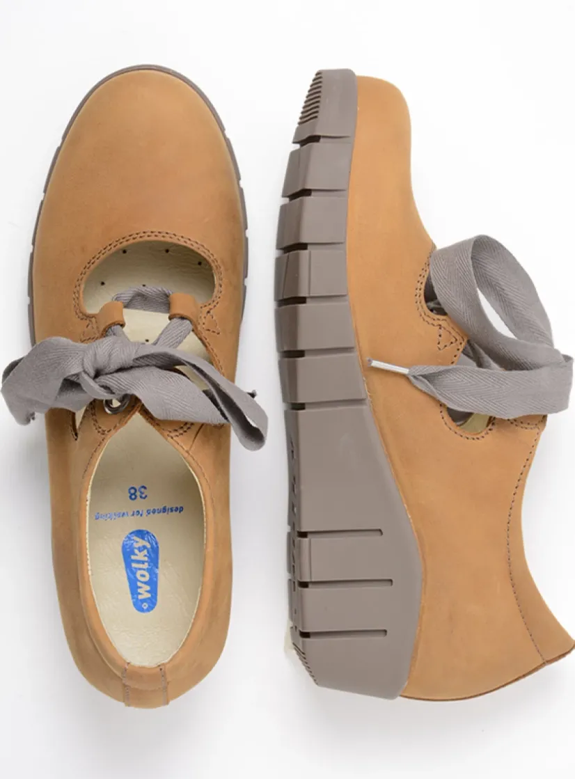 Wolky Boston - middenbruin nubuck<DAMES Lage Veterschoenen|Herfst/Winter