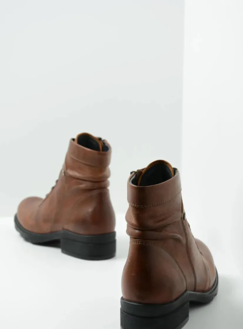 Wolky Center XW - cognac leder<DAMES Veterlaarzen|Biker Boots