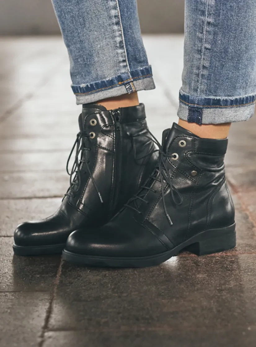Wolky Center XW - zwart leer<DAMES Veterlaarzen|Biker Boots