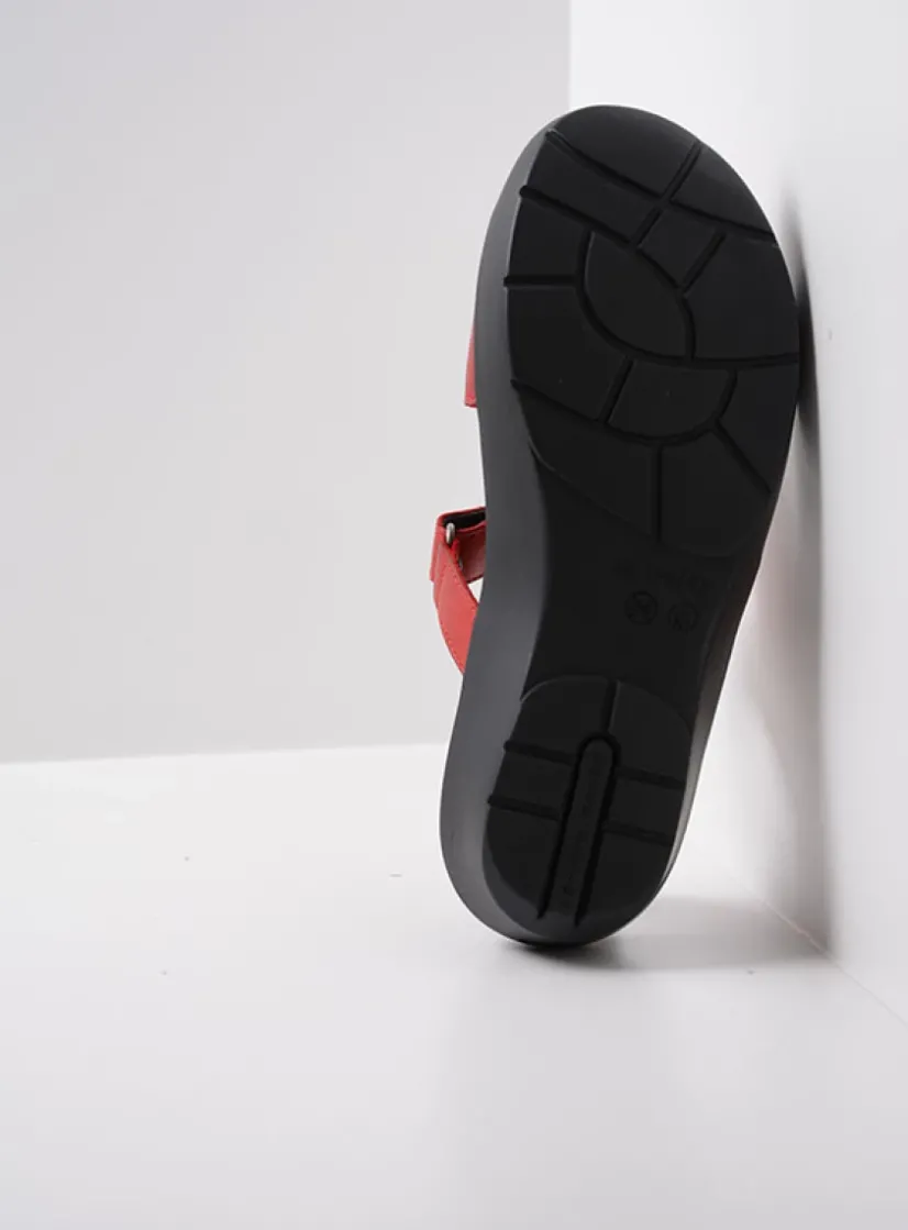 Wolky Collins - rood leer<DAMES Slippers