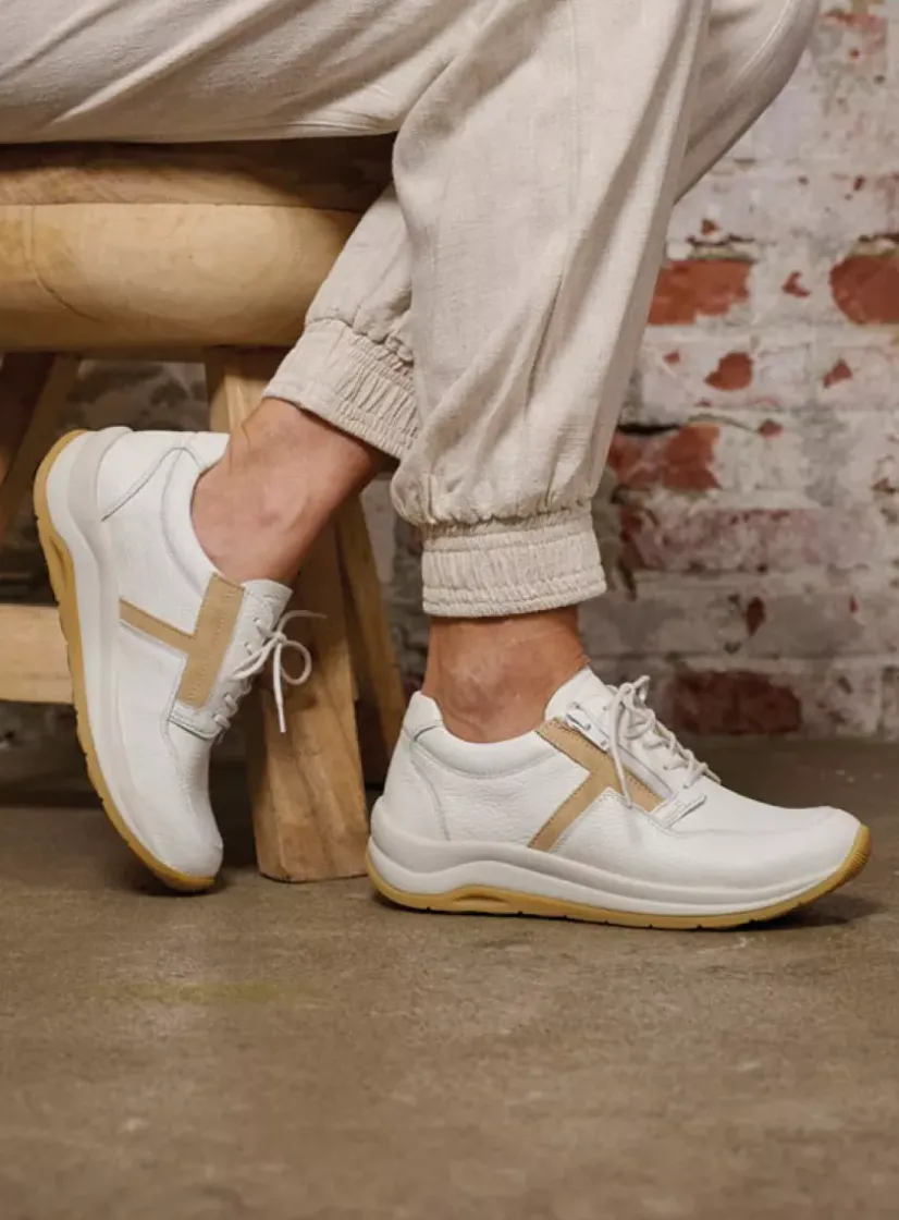 Wolky Comrie - wit/beige leer<DAMES Lage Veterschoenen|Wandelschoenen