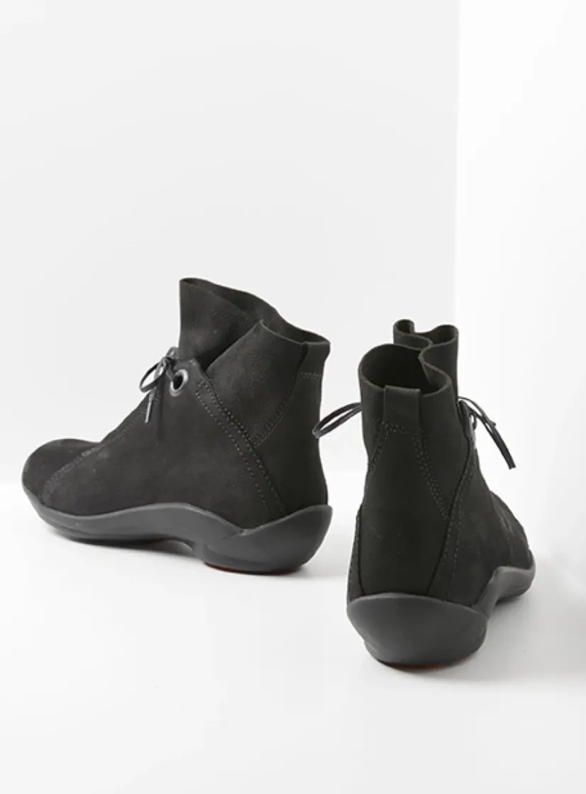 Wolky Diana - zwart nubuck<DAMES Hoge Veterschoenen|Herfst/Winter