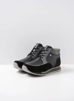 Wolky e-Boot - zwart combi leer<DAMES Hoge Veterschoenen|Wandelschoenen