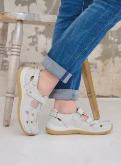 Wolky Esperanza - gebroken wit effectleer<DAMES Bandschoenen