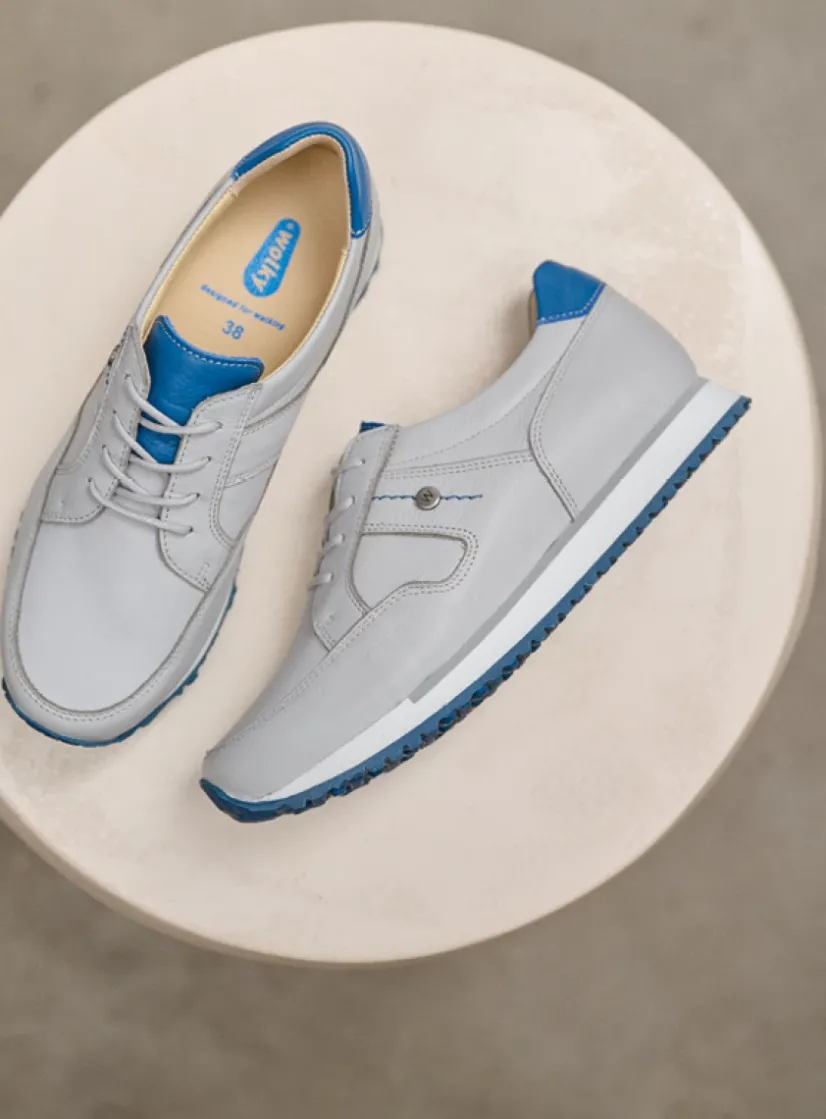 Wolky e-Walk - lichtgrijs/atlantisch blauw leer<DAMES Lage Veterschoenen|Wandelschoenen