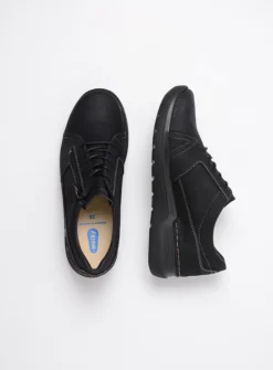 Wolky Feltwell - zwart nubuck<DAMES Lage Veterschoenen|Wandelschoenen