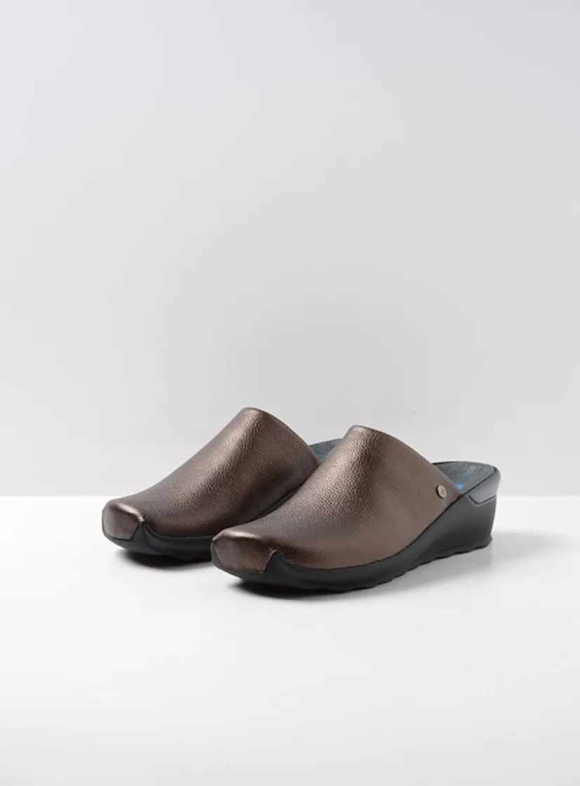 Wolky Go - brons leer<DAMES Slippers|Klompen