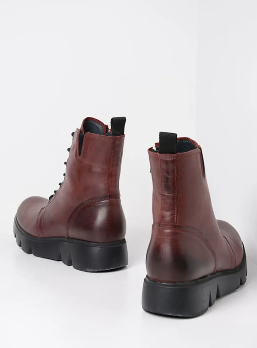 Wolky Hope XW - bordeauxrood leer<DAMES Hoge Veterschoenen|Veterlaarzen