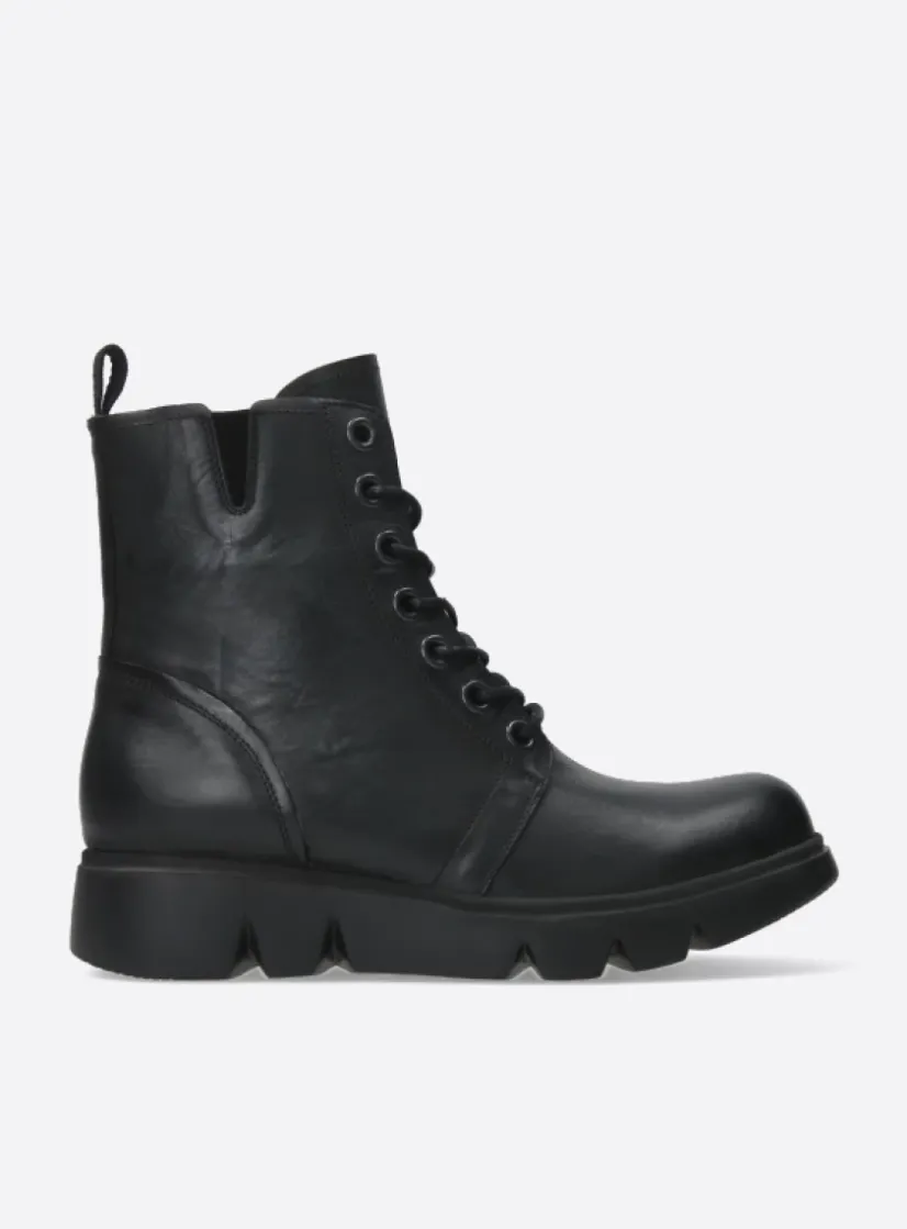 Wolky Hope XW - zwart leer<DAMES Veterlaarzen|Hoge Veterschoenen