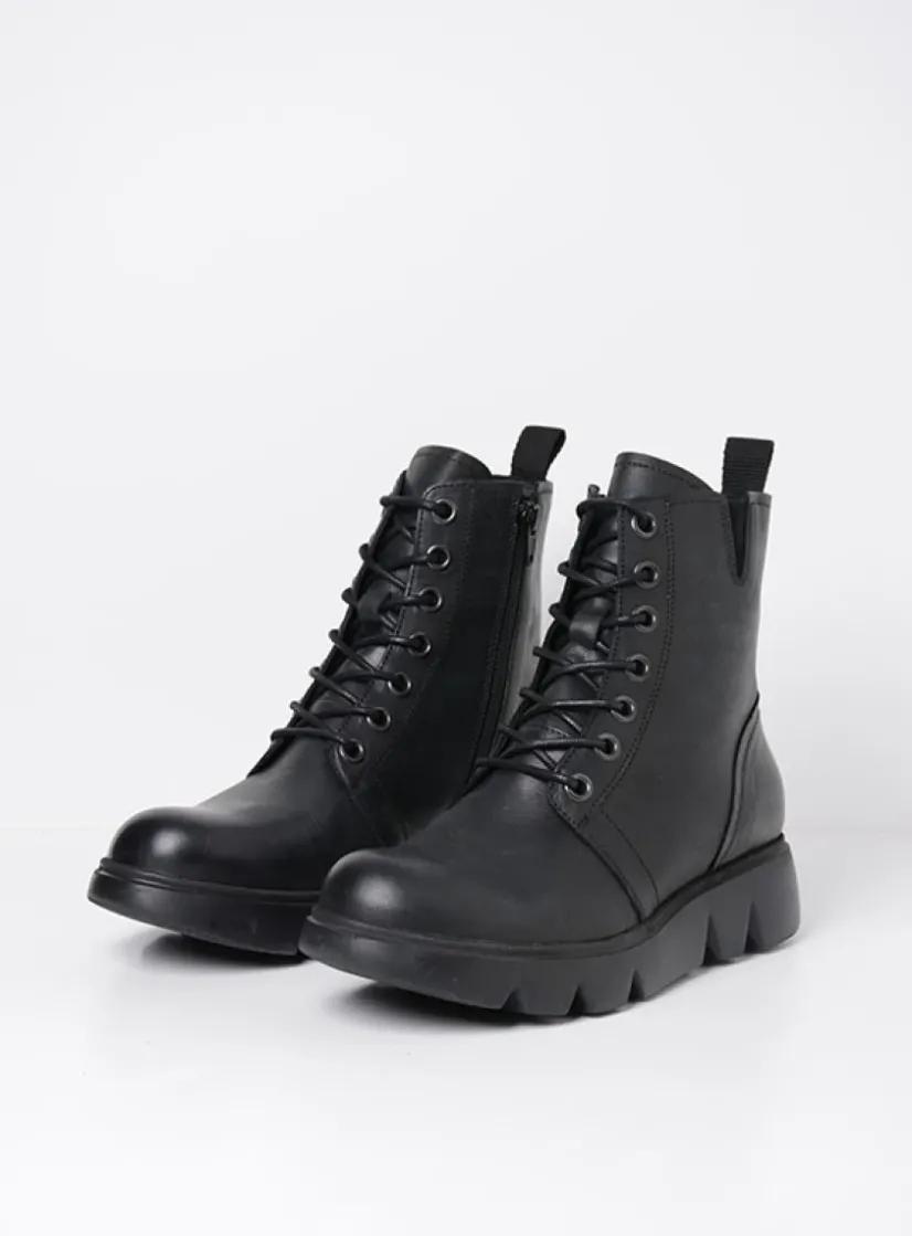 Wolky Hope XW - zwart leer<DAMES Veterlaarzen|Hoge Veterschoenen