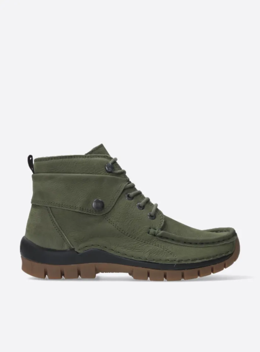 Wolky Jump - pesto groen nubuck<DAMES Hoge Veterschoenen|Herfst/Winter