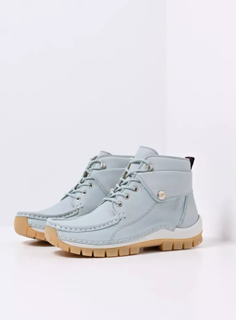 Wolky Jump Summer - lichtblauw leer<DAMES Hoge Veterschoenen