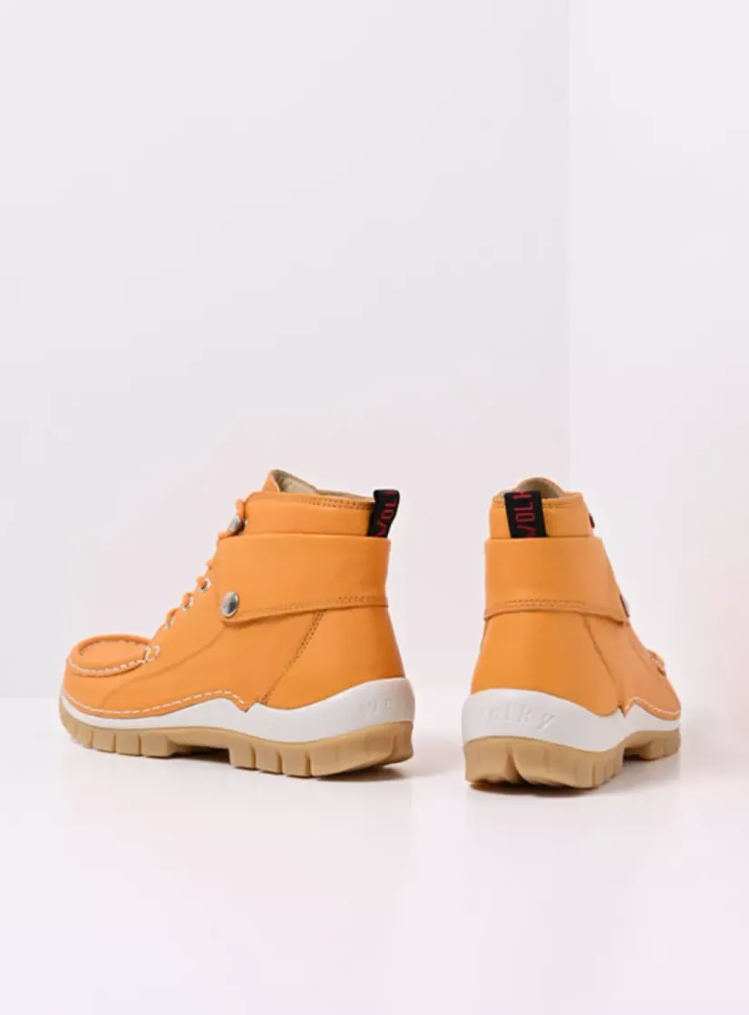 Wolky Jump Summer - lichtoranje leer<DAMES Hoge Veterschoenen
