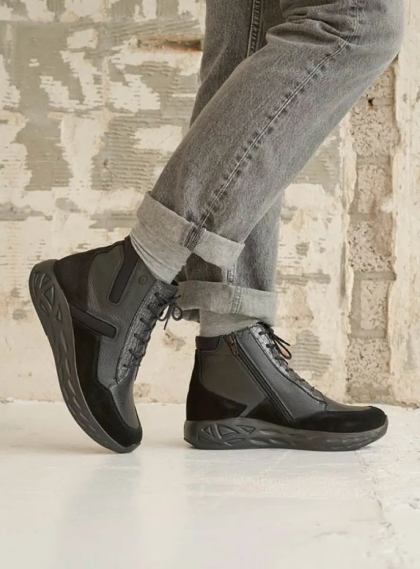 Wolky Leap - zwart combi leer/zwart<DAMES Hoge Veterschoenen|Wandelschoenen
