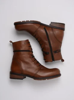 Wolky Murray - cognac leer<DAMES Veterlaarzen|Halfhoge Laarzen