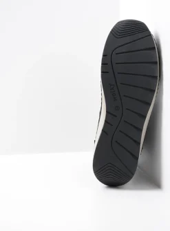 Wolky Ocean - zwart nubuck<DAMES Hoge Veterschoenen|Veterlaarzen