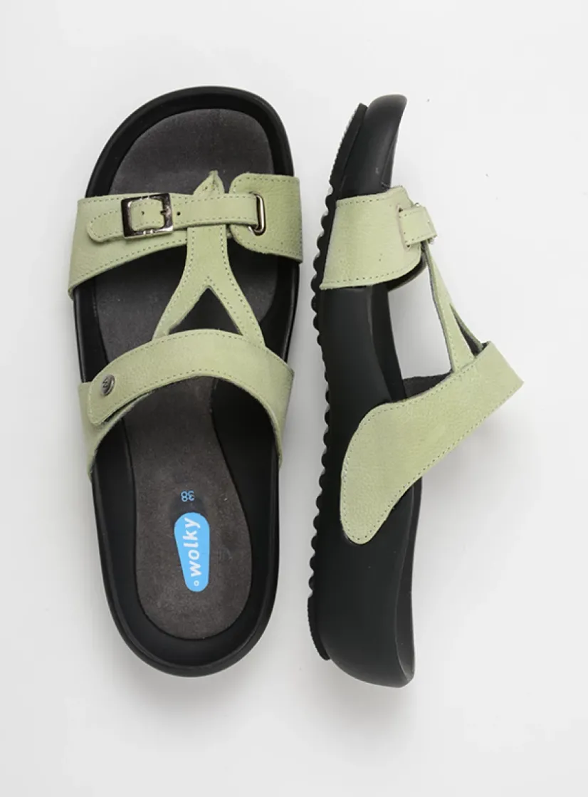 Wolky O'Connor - lichtgroen nubuck<DAMES Slippers