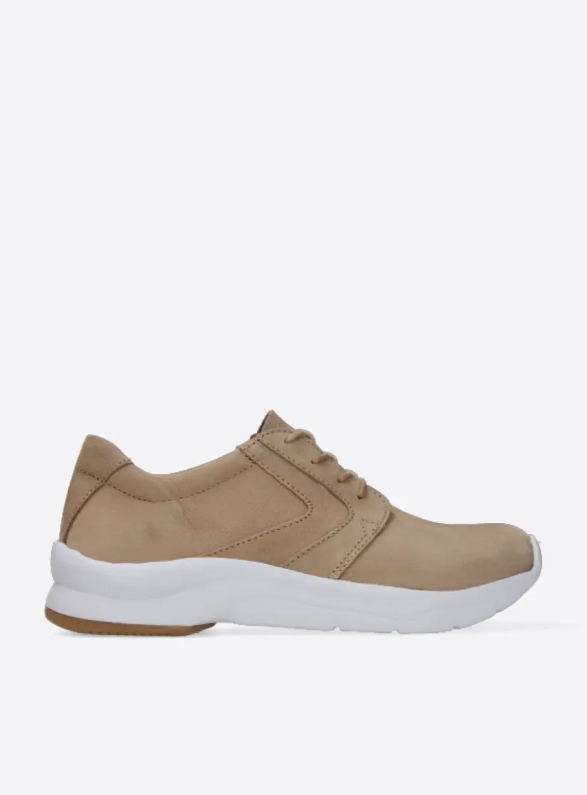 Wolky Omaha HV - beige nubuck<DAMES Lage Veterschoenen|Wandelschoenen