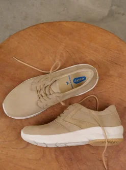 Wolky Omaha HV - beige nubuck<DAMES Lage Veterschoenen|Wandelschoenen