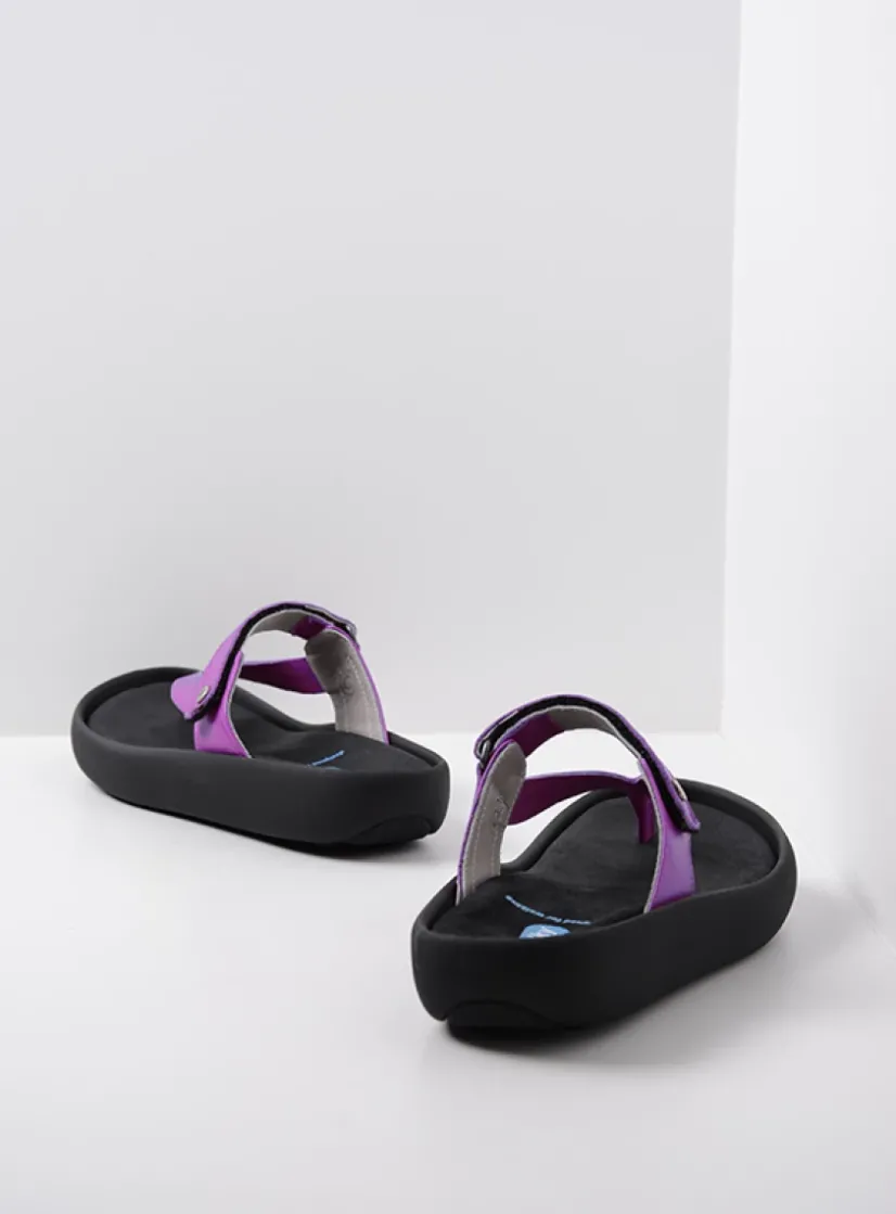 Wolky Peace - fuchsia leer<DAMES Slippers