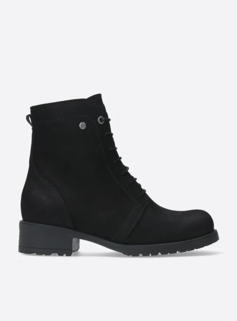 Wolky Quinta F2F - zwart nubuck<DAMES Veterlaarzen|Halfhoge Laarzen