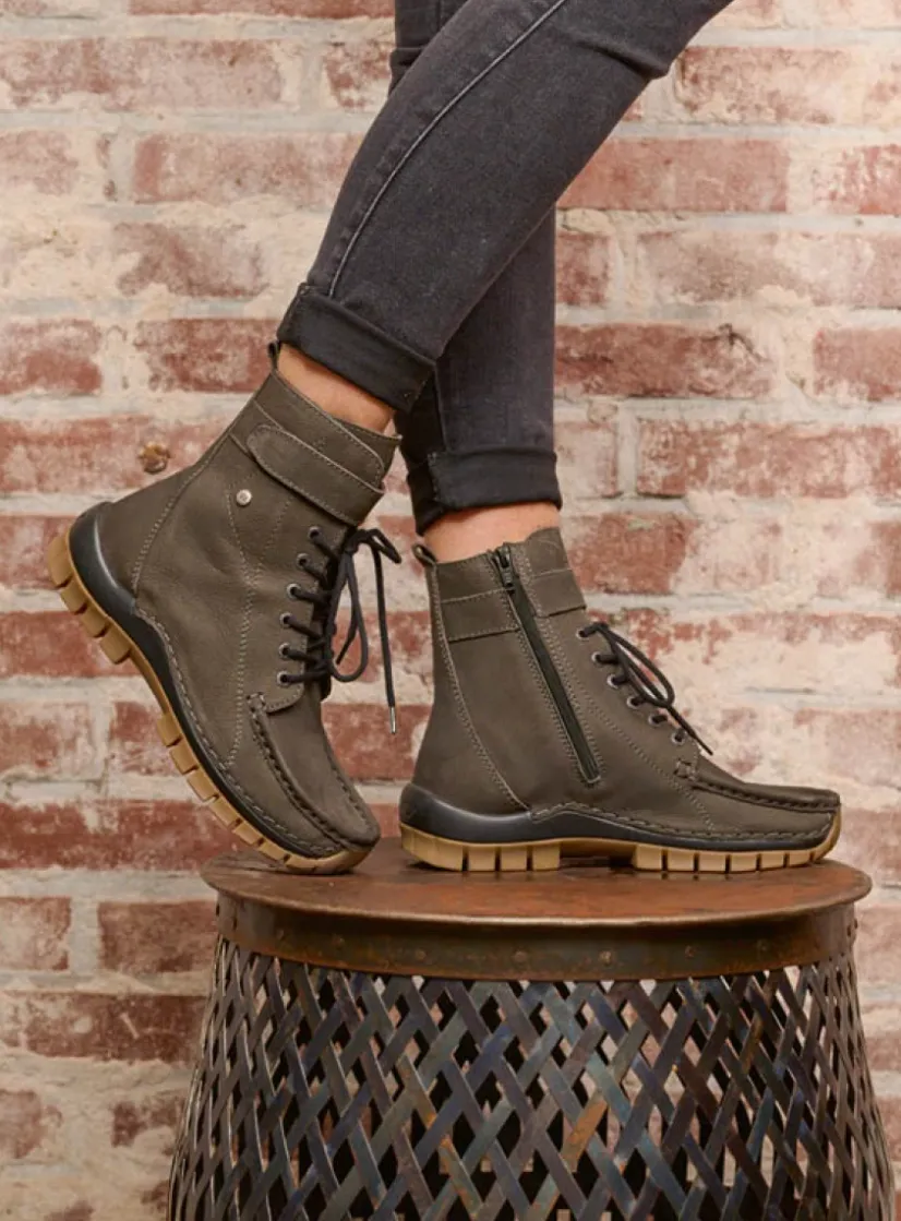 Wolky Reach - asfalt nubuck<DAMES Hoge Veterschoenen|Veterlaarzen