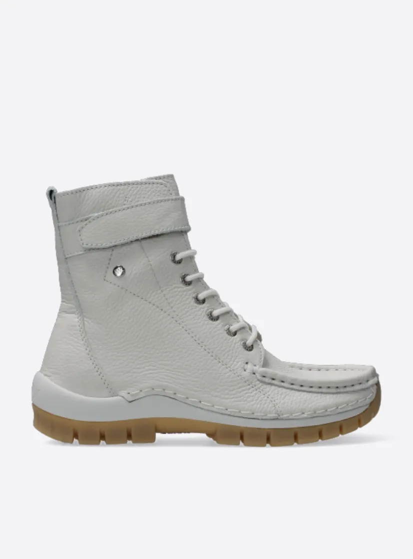 Wolky Reach - creme wit leer<DAMES Hoge Veterschoenen|Veterlaarzen