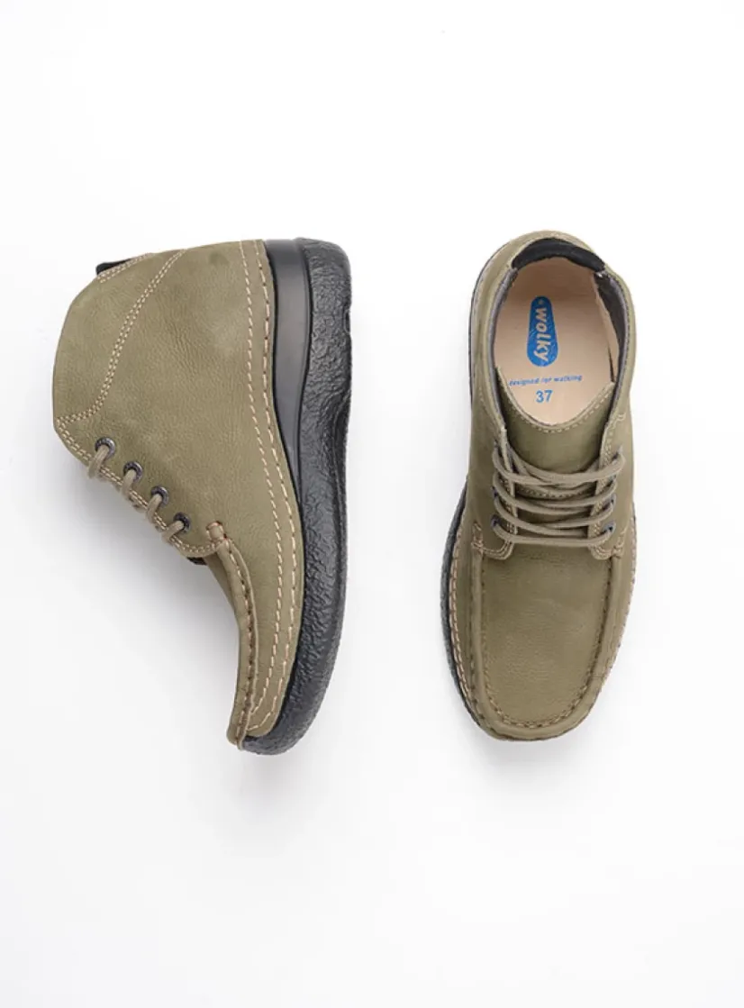 Wolky Roll Shoot - pesto groen nubuck<DAMES Hoge Veterschoenen|Herfst/Winter