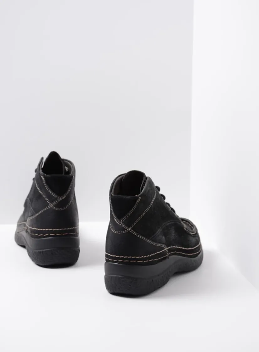 Wolky Roll Shoot - zwart nubuck<DAMES Hoge Veterschoenen|Herfst/Winter