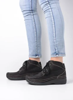 Wolky Roll Shoot - zwart nubuck<DAMES Hoge Veterschoenen|Herfst/Winter