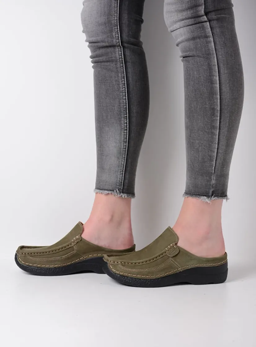 Wolky Roll Slide - pesto groen nubuck<DAMES Slippers|Klompen