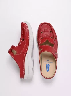 Wolky Roll Talaria - rood leer<DAMES Klompen|Slippers