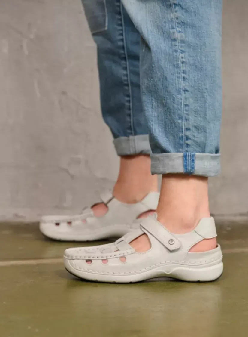 Wolky Rolling Sun - gebroken wit effectleer<DAMES Sandalen