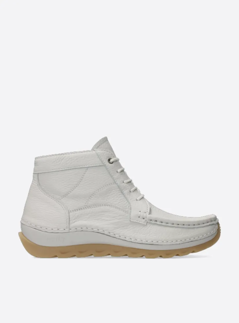 Wolky Salado - creme wit leer<DAMES Hoge Veterschoenen
