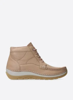 Wolky Salado - lichtbeige leer<DAMES Hoge Veterschoenen