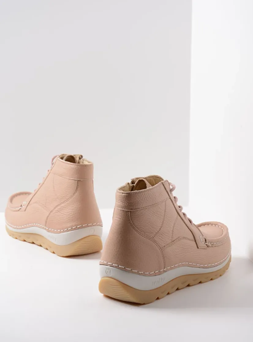 Wolky Salado - lichtbeige leer<DAMES Hoge Veterschoenen
