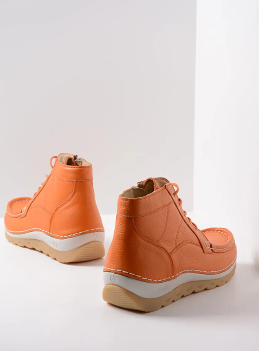Wolky Salado - oranje leer<DAMES Hoge Veterschoenen