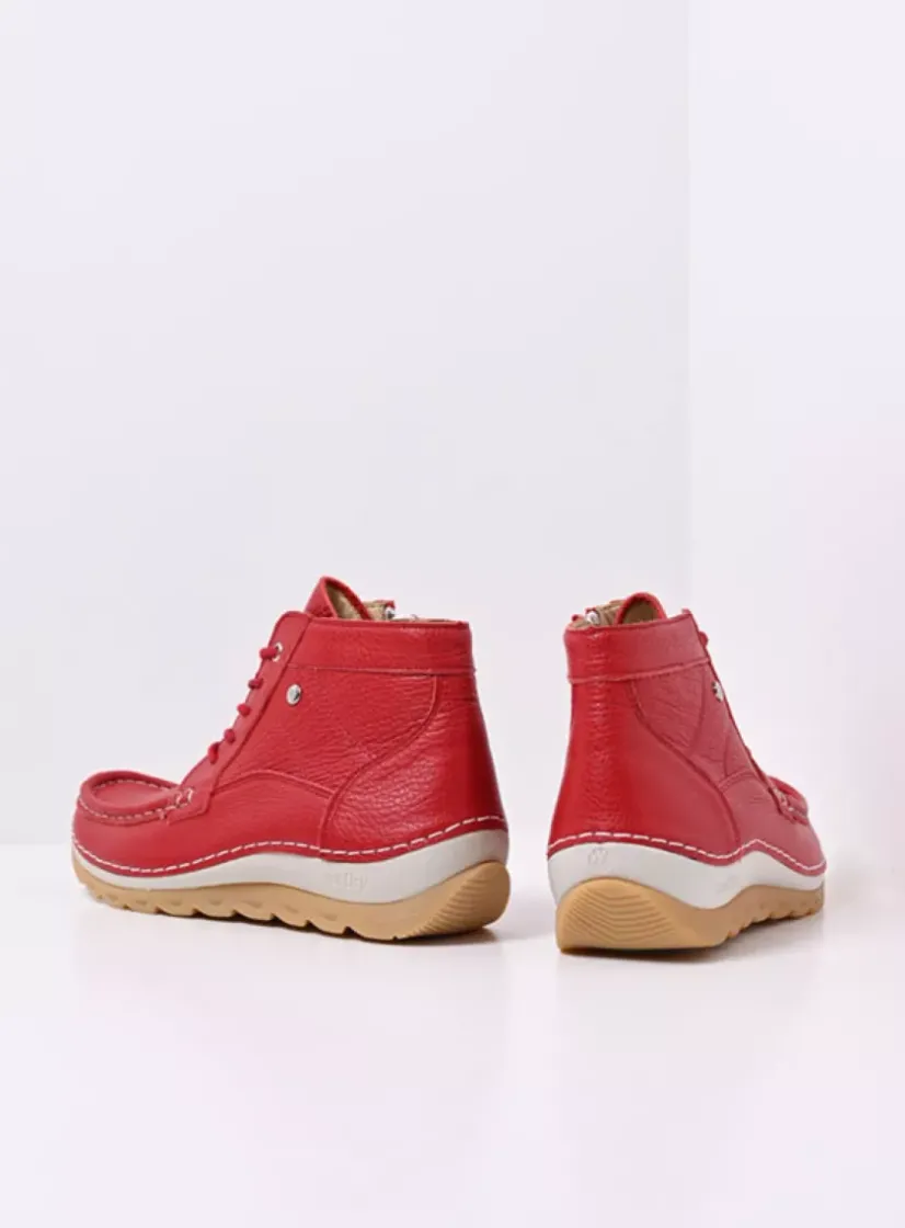 Wolky Salado - rood leer<DAMES Hoge Veterschoenen