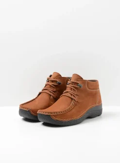 Wolky Seamy Moc - cognac nubuck<DAMES Hoge Veterschoenen|Herfst/Winter
