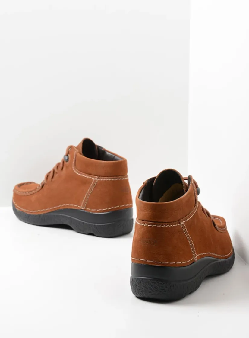 Wolky Seamy Moc - cognac nubuck<DAMES Hoge Veterschoenen|Herfst/Winter