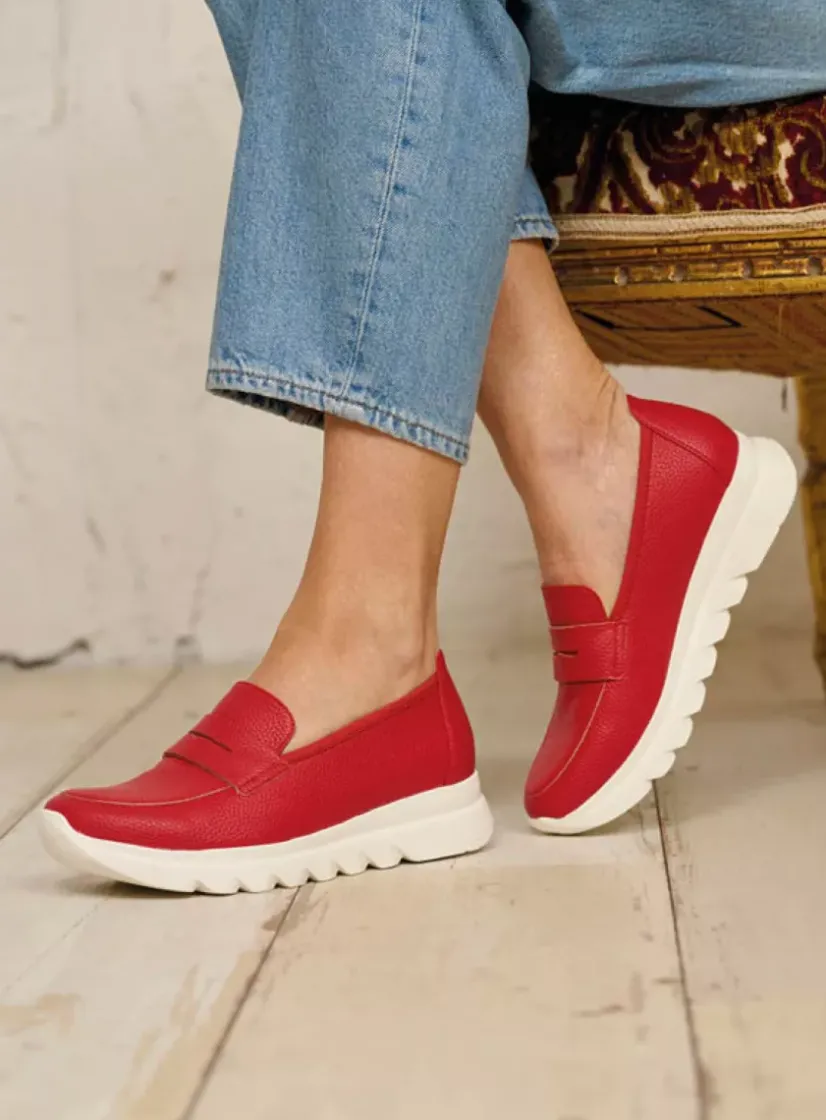 Wolky Snoafer F2F - rood biocare<DAMES Instappers