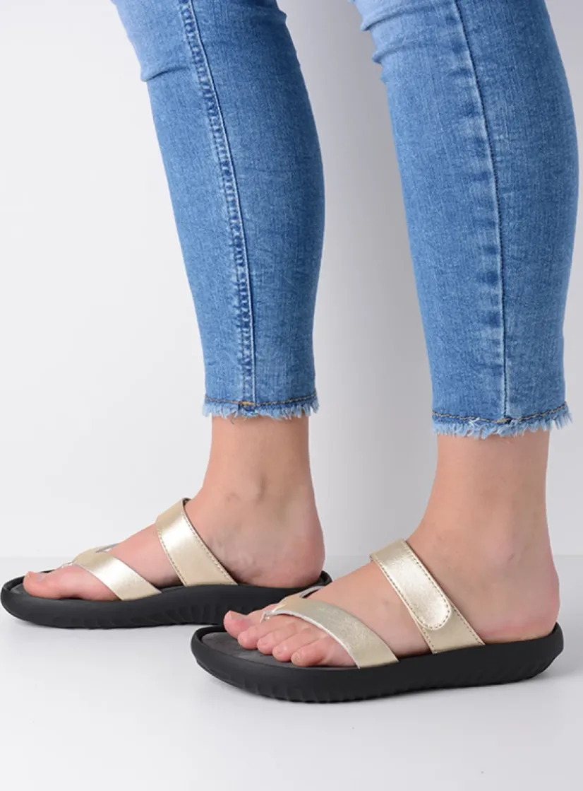Wolky Tahiti - goud leer<DAMES Slippers