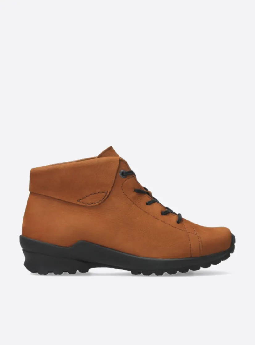Wolky Teton - cognac nubuck<DAMES Hoge Veterschoenen|Herfst/Winter