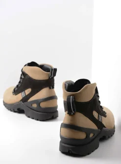 Wolky Traction WP - camel nubuck<DAMES Hoge Veterschoenen|Wandelschoenen