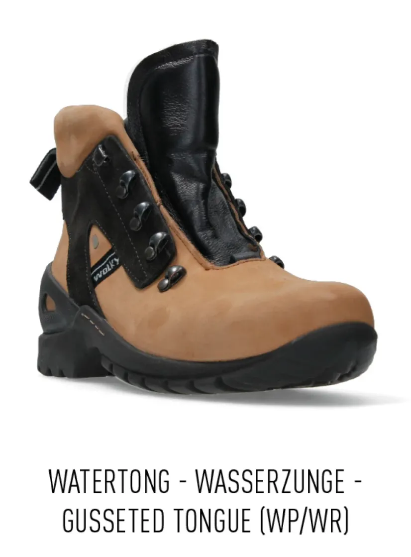 Wolky Traction WP - camel nubuck<DAMES Hoge Veterschoenen|Wandelschoenen