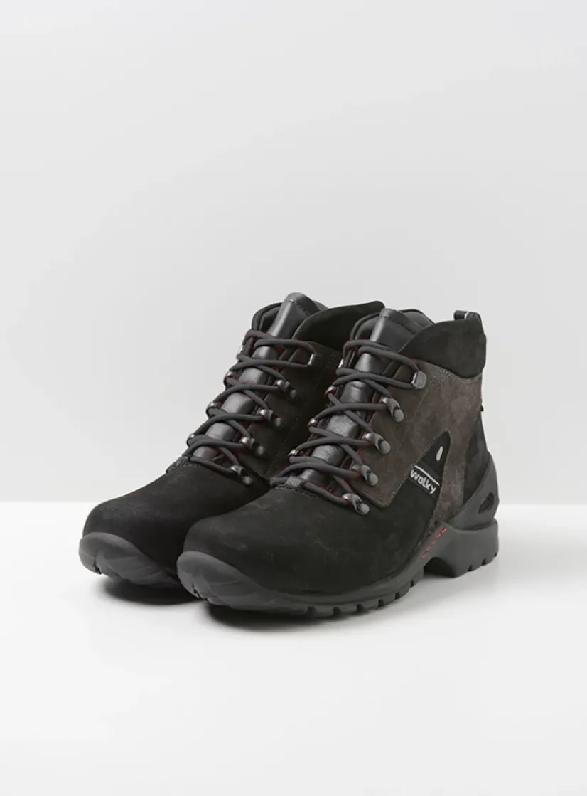 Wolky Traction WP - zwart nubuck<DAMES Hoge Veterschoenen|Wandelschoenen