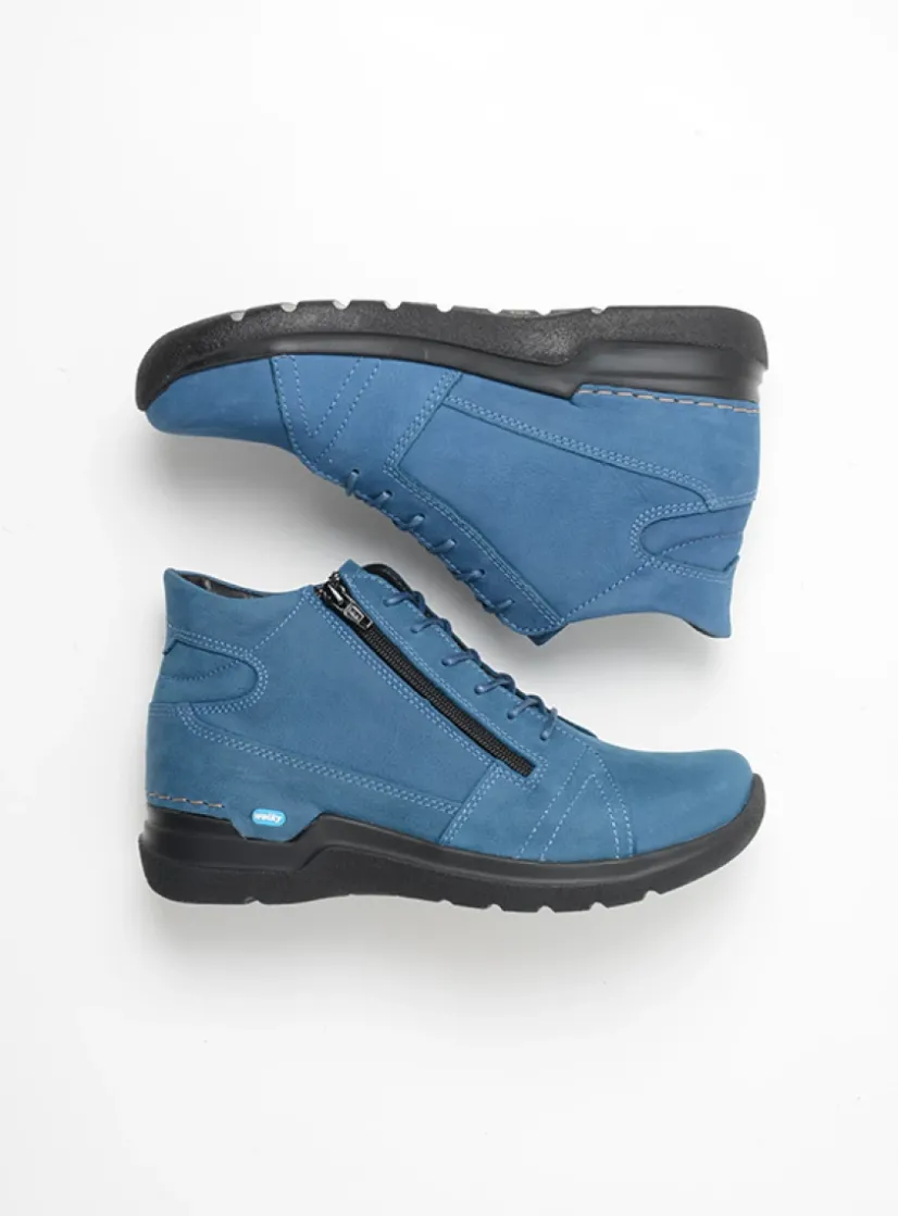 Wolky Why - atlantisch blauw nubuck<DAMES Hoge Veterschoenen|Wandelschoenen