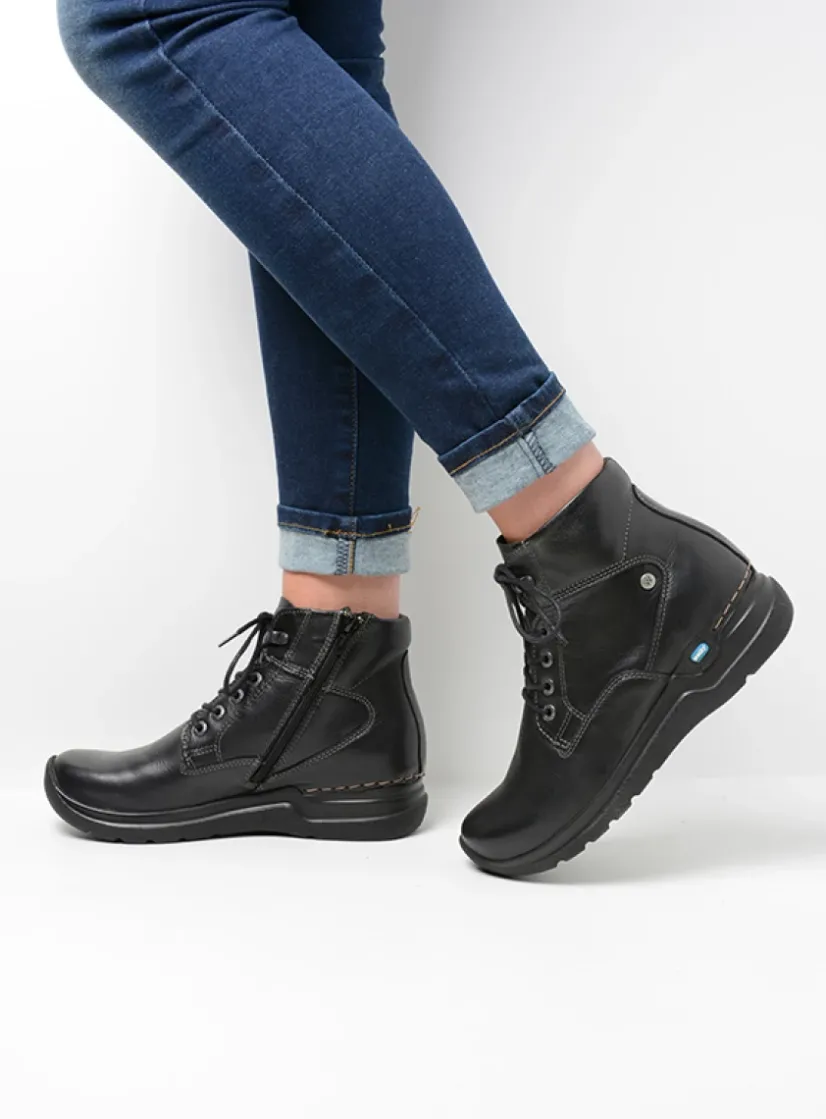 Wolky Whynot HV - zwart leer<DAMES Hoge Veterschoenen|Wandelschoenen